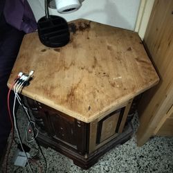 Hexagon Table 