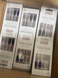 Brand New Press On Nails