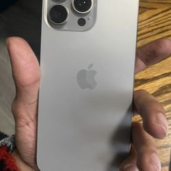 IPhone 16 Pro Max 256 Unlocked 