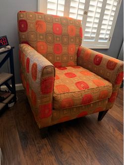 Accent chair