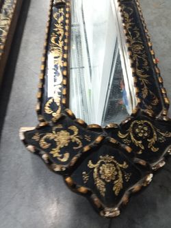 Peruvian Cuscaja  mirror set