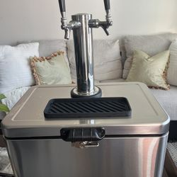 Portable Cooler Keg 