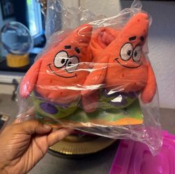 New kids slippers size 7/8