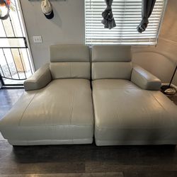 Chaise Lether Grey Two