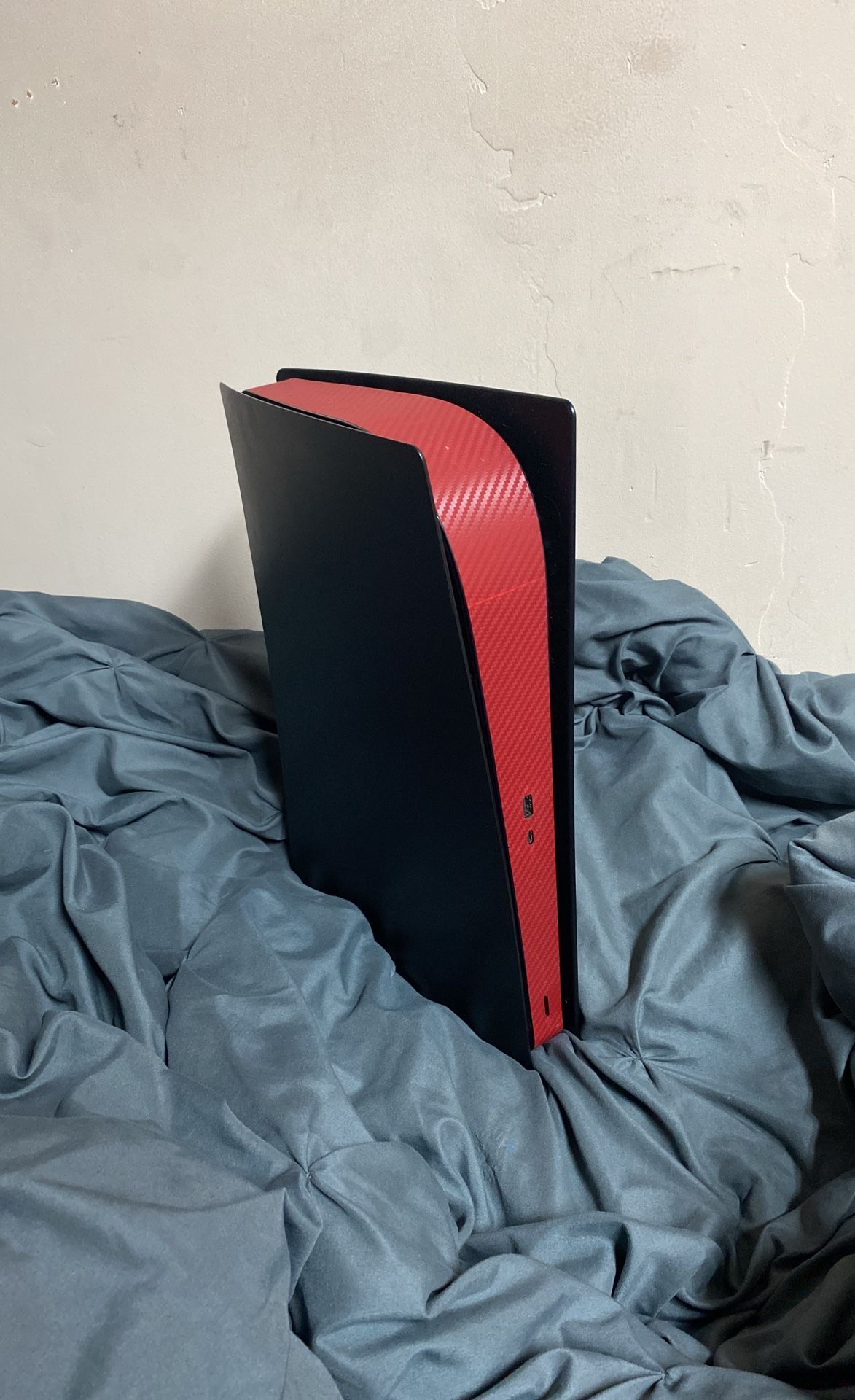 Black And Red PS5