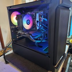 Gaming PC. Intel i7 10700-CPU 16GB Ram 1TB SSD GPU: GTX Graphics 