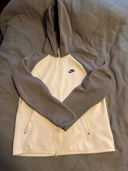 Nike Tech Fleece wolf grey