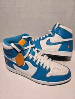 ​Air Jordan 1 High Gatorade Custom "Blue Lagoon" - Size 11
​- $100