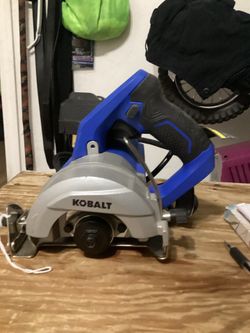 Kobalt handheld tile saw