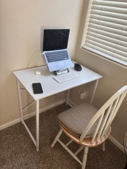 Small Computer Desk