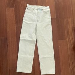 Levi's light wash denim jeans