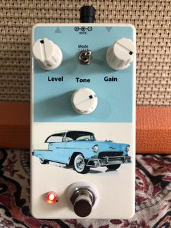 Earthquakes Devices Plumes Guitar Pedal Clone