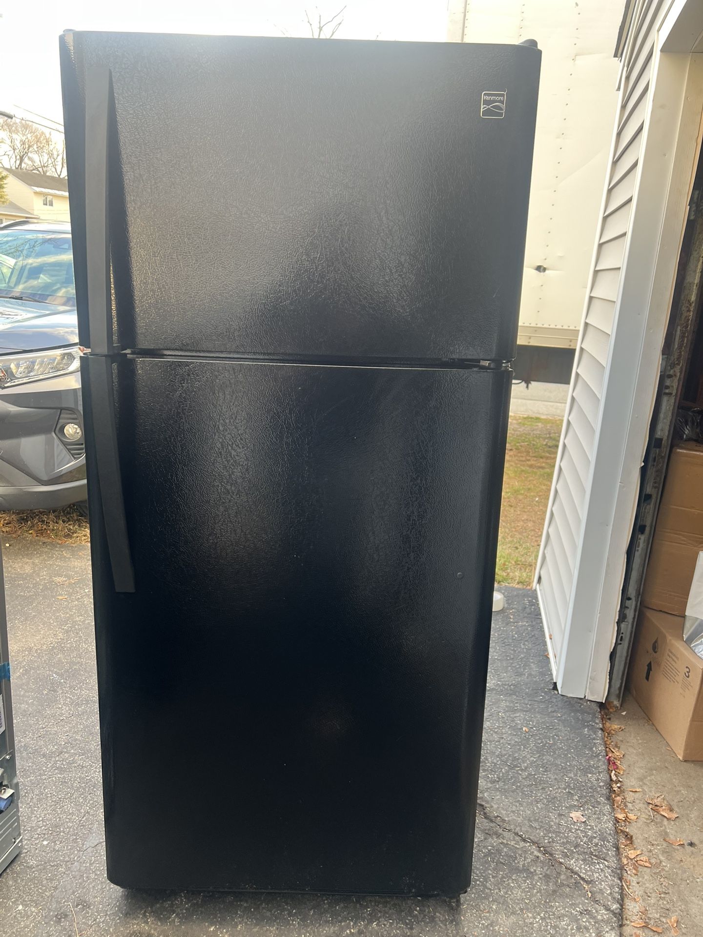 Good Conditions Refrigerator