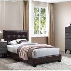 QUEEN BED FRAME MATTRES SOLD SEPARATELY NEW IN BOX ☎️ 1714586,2564