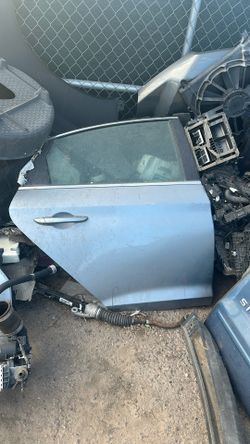 2015-2017 Sonata Rear Door Driver Side  Complete 