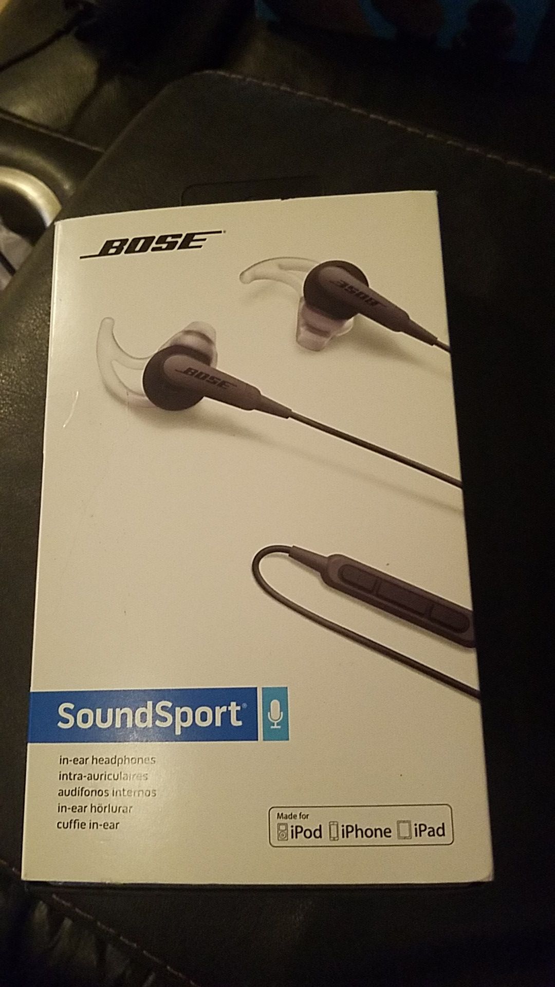 Bose SoundSport In-ear Wired Headphones - Charcoal Black For: IPhone, IPad, IPod