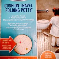 NEW Graco Foldable, Cushioned TRAVEL POTTY Seat. Can Use At Home Not Just Travel. See 👀 Photos. Cash & Pickup Only
