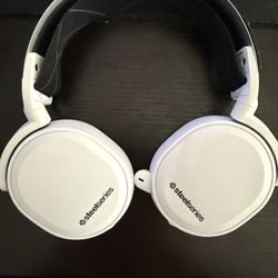 Steel Series Arctic 7 (White)