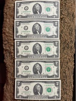Awesome 😎!! Sequential Lot of (5) $2 Bills - Uncirculated Series 2017A !!