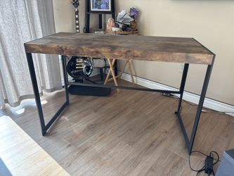 Modern Office Desk