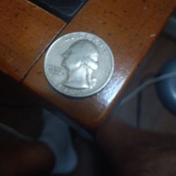 Moneda De $0.25 De 1966 U.S.A Sin Marca (Con Muchos Errores Y Detalles )