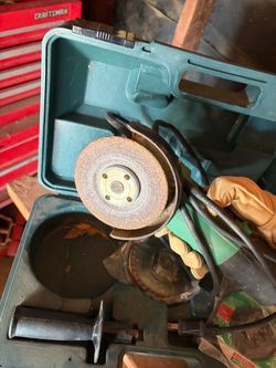 Makita Angle Grinder with Case