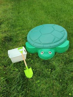 Turtle Sand box with sand toys