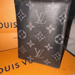 LV Wallet 