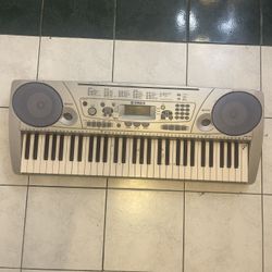 Yamaha Keyboard Bass Boosted