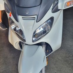 Black Luggage Rear Rack Mounting Trunk Top Case for Suzuki Burgman 2005/2012