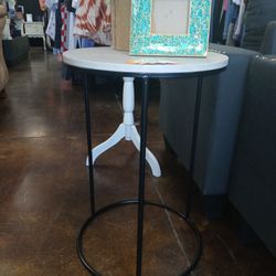 Small Round Table 