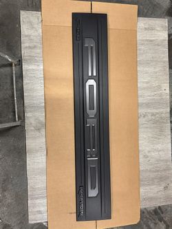 Ford Raptor Tail Gate Molding