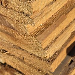 1x6x8 Redwood Economy $1.49 Lumber Barn Pallet 