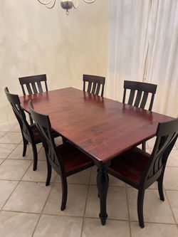Amish Furniture  Solid Wood Expandable dining table set with 6 chairs