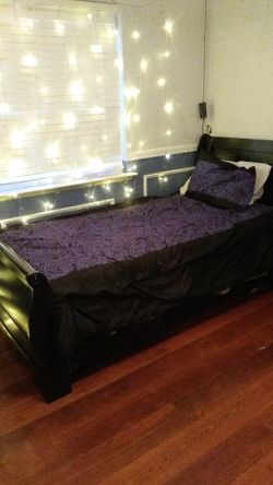 Twin bed for sale