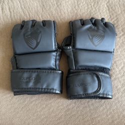 Liberlupus Mens MMA/MUY Thai Fighting Gloves