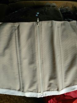 Colombian zip and clip waist trainer