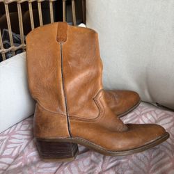 Thom McAn Cowboy Boots 