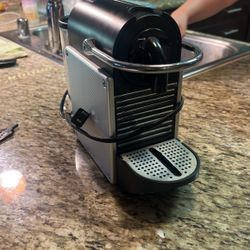 Nespresso expresso Machine 