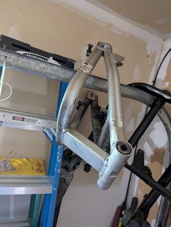 2003 Zrx 1200, Zrx1100, Zrx Rear Swingarm And Hardware.