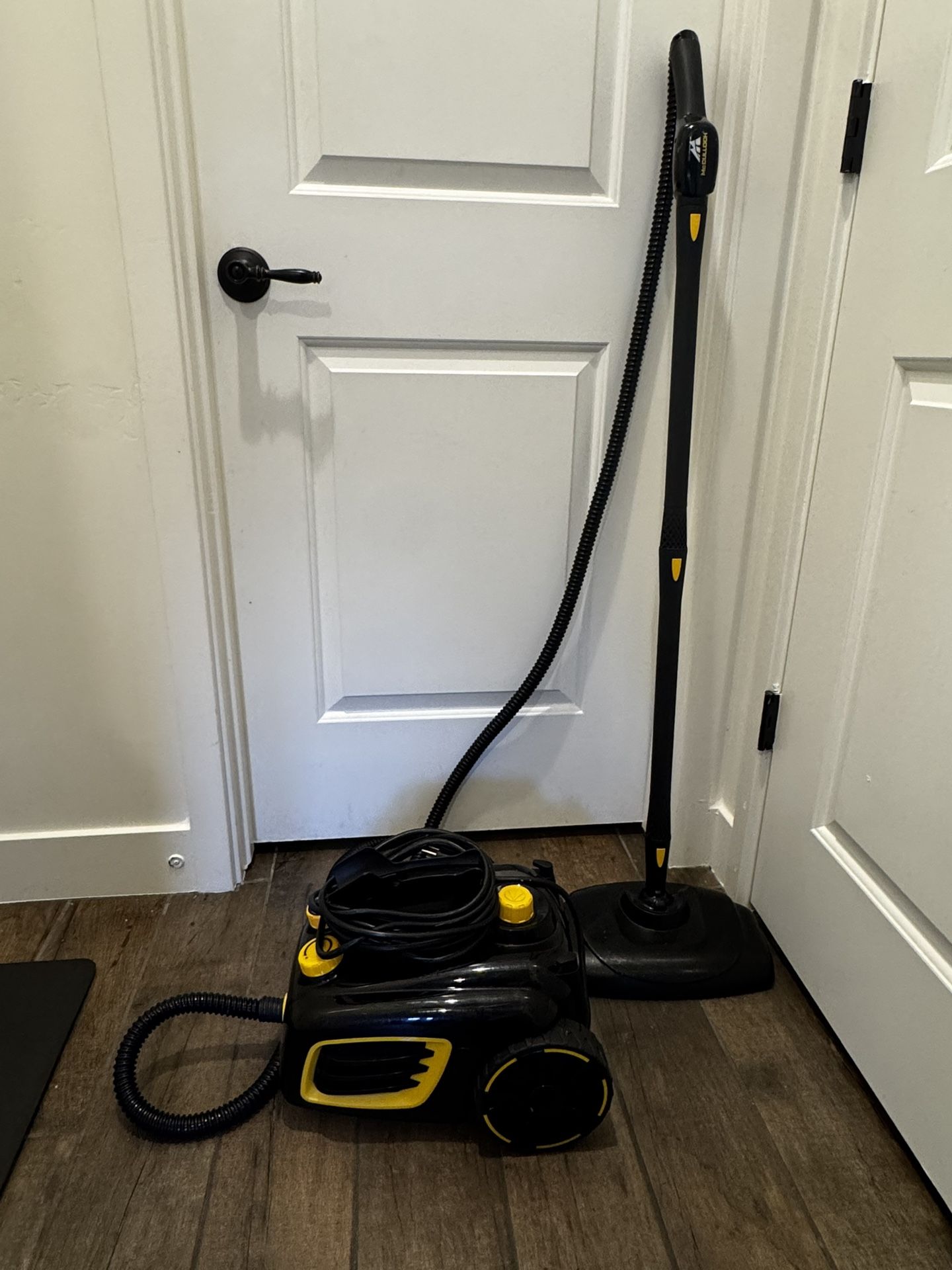 Steam Cleaner