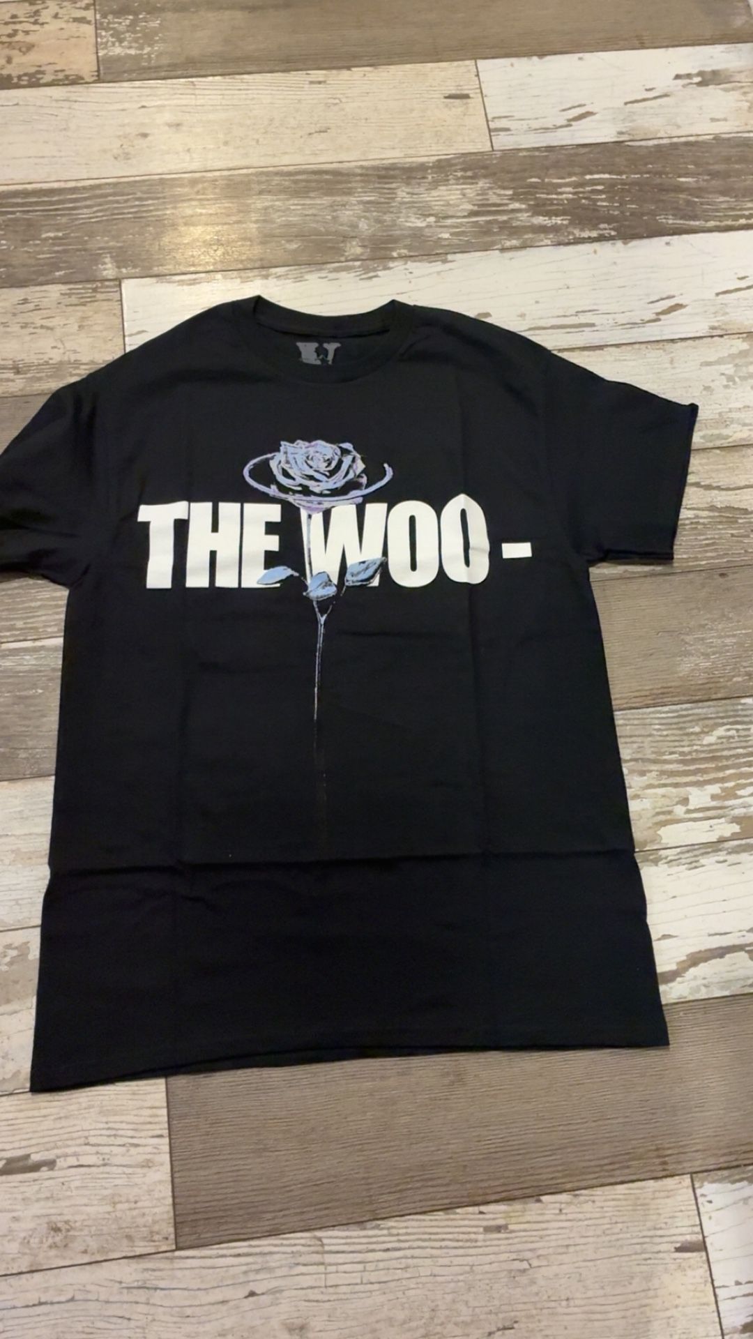 V Lone The Woo