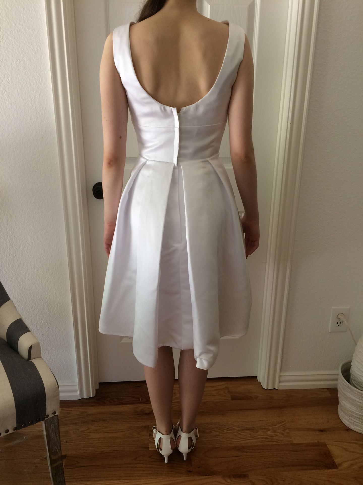 Graduation / Wedding White Pleated Dress With Roses