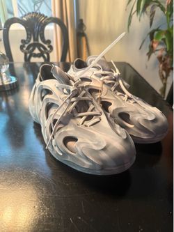 Adidas size 9