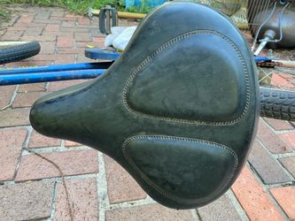Vintage Big bike seat