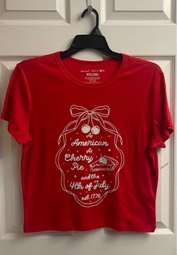Brand new red graphic tee size XXL