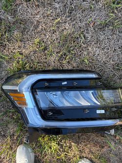 Ford Expedition Headlight Assembly