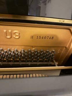 Yamaha U3 Professional Upright Piano - Excellent Condition