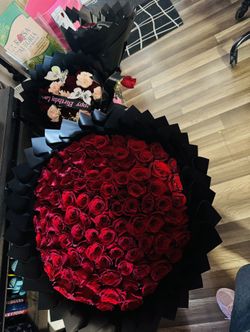 100 Red Roses Birthday Bouquet 