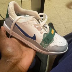 Air Jordan Legacy 312 Low White Pine Industrial Blue (GS)